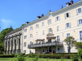 Domaine Agerria, pet-friendly hotel in Mauléon-Licharre