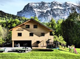 Appartments Christine, hotel di Bizau