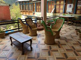 Dormico's Hotel Paradise, Hotel in Sāngla