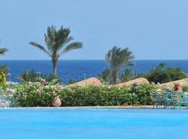 Royal Brayka Beach Resort, hotel em Abu Dabbab