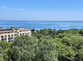 Vesta Riviera - Free Parking, serviced apartment in Golden Sands