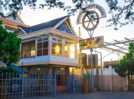 Hotel Wagon Wheel, מלון בנקורו
