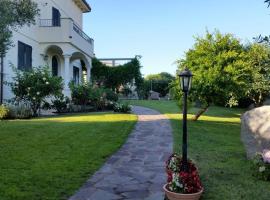 Villa Luce B&B, hotel s vířivkou v destinaci Olbia