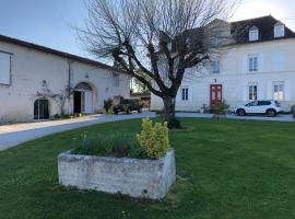 Chez Roger et Danielle, B&B/chambre d'hôtes à Salles-dʼAngles