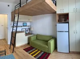 Campbell's central apartment