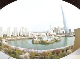 Lake Tourist Hotel