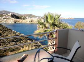 Alkyon View Luxury Μaisonette, hotel i Ligaria