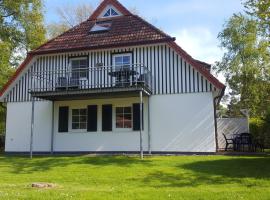 Ferienwohnung Mühlenstr. Prerow, hotel in Prerow