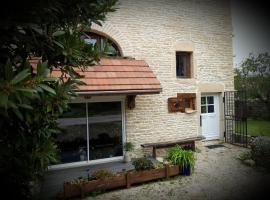 Le bois de laval, Cama e café (B&B) em Fussey