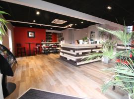 Hotel Lune Etoile, hotel near Clermont-Ferrand Auvergne Airport - CFE, Clermont-Ferrand