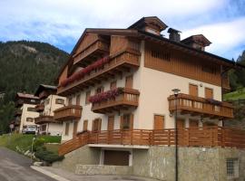 Vista Pelmo, hotel in Colle Santa Lucia