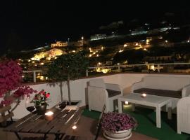 Holiday Rooms Portale Pirrera: Modica'da bir otel