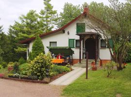 Haus Christina, villa in Bad Liebenstein