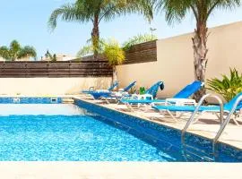 Andina villa close to the sea