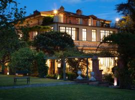 Villa Belverde Boutique Hotel, hotel v destinaci Carrara