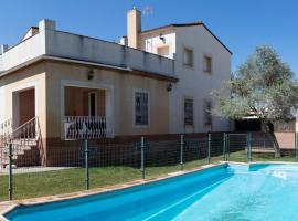 Villa Grande del Aljarafe, cheap hotel in Villanueva del Ariscal