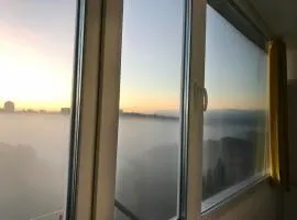 Fantastic View on Chisinau Center - Super Fast WiFi - Two Botanical Gardens - 2BR