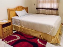 Capricon Executive Hotel Kabale, hotel en Kabale