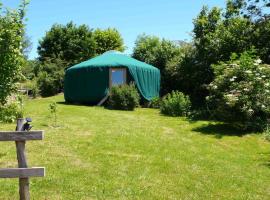 La Yourte, holiday rental in Moussages