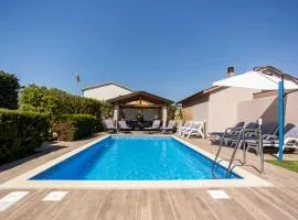 Holliday Home Lopac