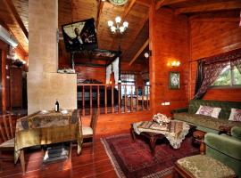 Suite in nature, chalet i Menaẖemya