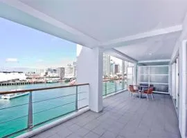 QV Stunning 2 Bed Condo - 378、オークランドのコンドミニアム