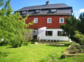 CHALUPA AROSA, country house in Růžová