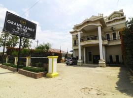 Hotel Grand Family, hotel met parkeren in Sungairampah