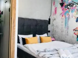 "Ku Słońcu" -Pokoje& Apartamenty - Jastrzębia Góra