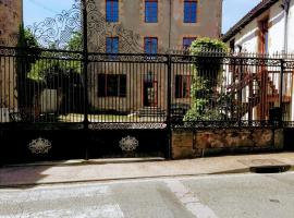 Maison de Maitre I, vakantiewoning in Availles-Limouzine