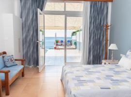 PANOS APARTMENTS, hotel in Archangelos