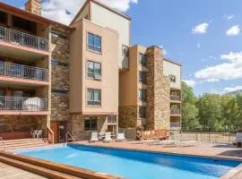 Breakaway West Ski Condo