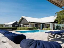 Lawn Road Retreat