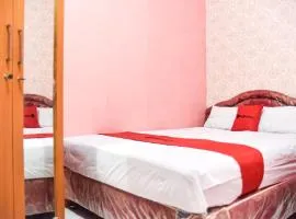 RedDoorz at Pettarani Square Makassar