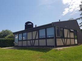 Holiday park- Typ B6, hotel in Gerolstein