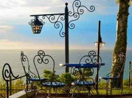 Willa Victor - Sea View Cliff Apartments