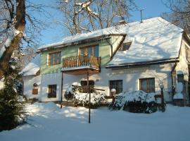 Chalupa Horní Lánov, allotjament d'esquí a Dolni Dvur