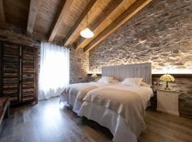 Sports House Nord Sud (Only Adults), B&B in Vilallonga de Ter