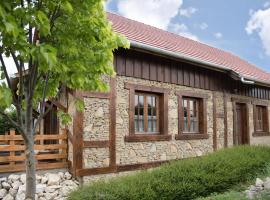 Pine Cottage, casa vacacional en Cserszegtomaj
