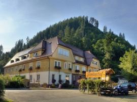 Hotel Teinachtal, hotel v mestu Bad Teinach-Zavelstein