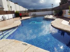 Mirador de Turre, hotel com piscinas em Turre