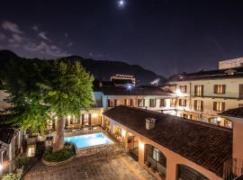 Albergo Le Due Corti – hotel w Como