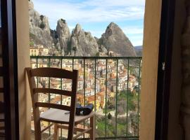 Casa delle Stelle, holiday rental in Castelmezzano