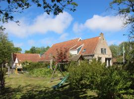 Finistère, hotel u gradu Oosterend