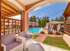 Marina Manna Hotel and Club Village, hotel en Valledoria