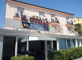 HOTEL OTELLO, hotell i Punta Marina