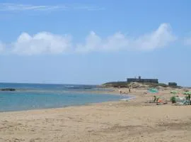 Casa Isola Correnti a 50mt dalla spiaggia