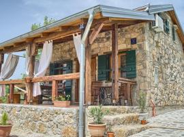 STONE HOUSE VLASTA, cabin in Drniš