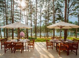 CEREJA Hotel & Resort Dalat、ダラットのホテル