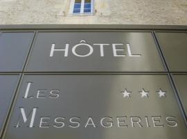 Cit'Hotel des Messageries, hotel in Saintes